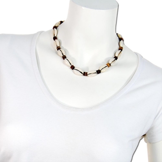 Seestern Halskette Modeschmuck aus Kaurimuscheln & Kokosperlen /101 Braun_ 5 Stueck