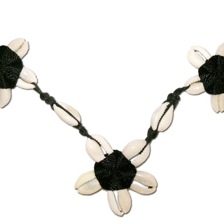 Seestern Halskette Modeschmuck aus Kauri Muscheln & geflochtenem Halsband/120 Schwarz_ 1 Stueck